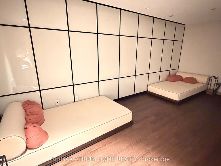 89 Church St #4705 — Photo 27