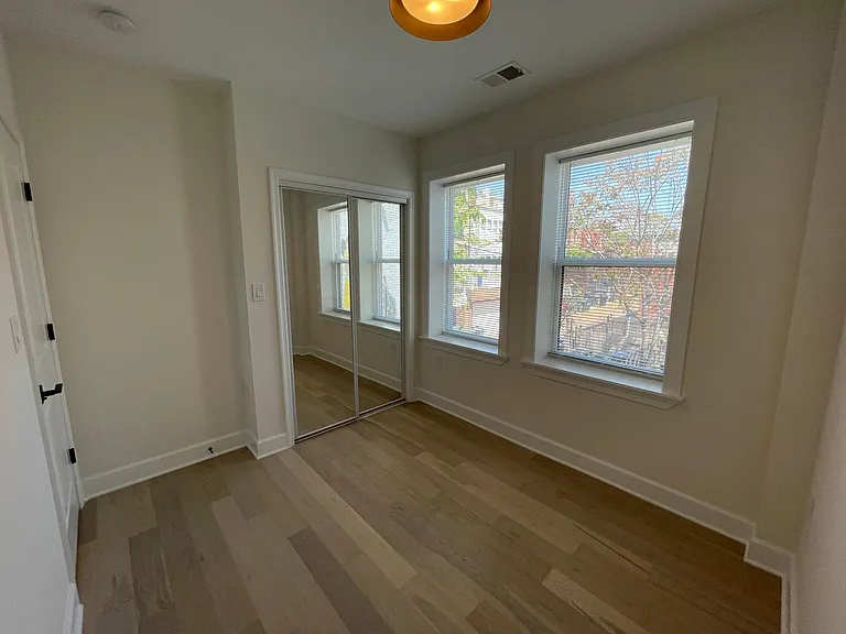 75 Florida Ave NW #3 — Photo 23