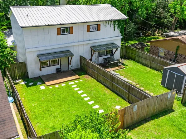 201A W Mink St, Willis, TX 77378