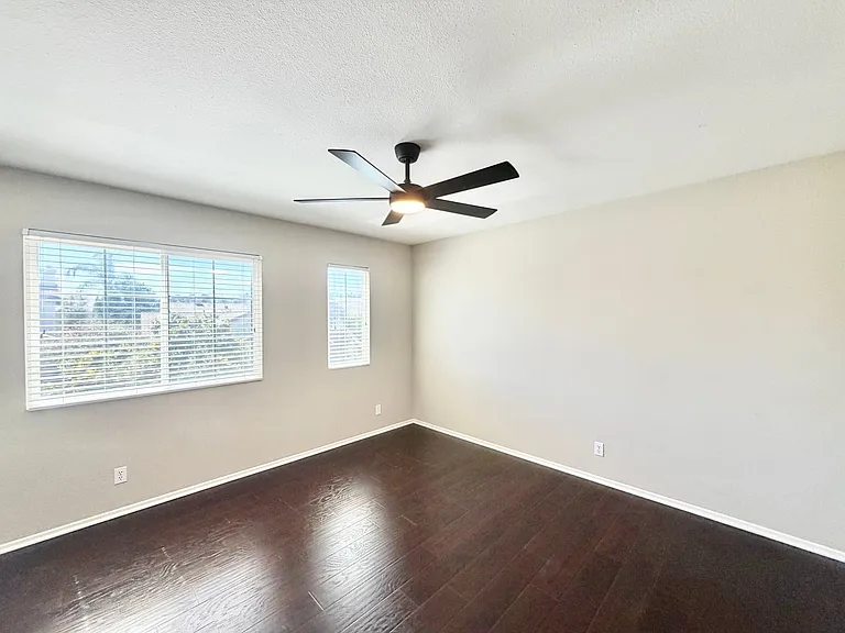 42041 Delmonte St — Photo 30
