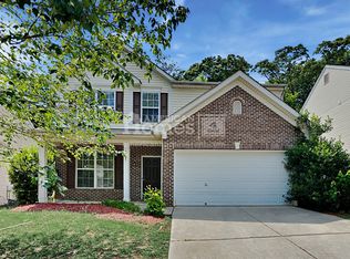 9823 Jeanette Cres, Charlotte, NC 28213