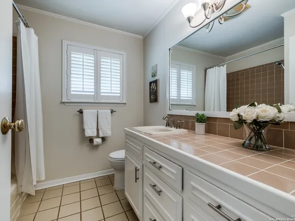 138 Palo Pinto St, San Antonio, TX 78232