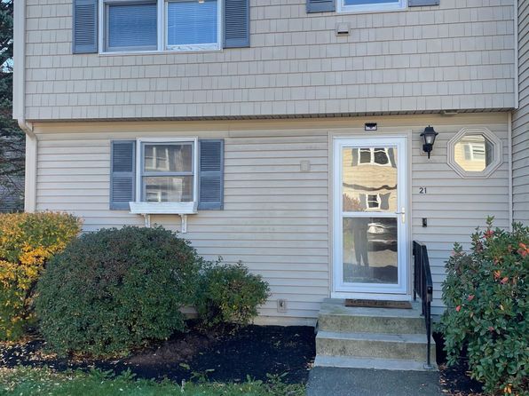21 Wellstone Dr