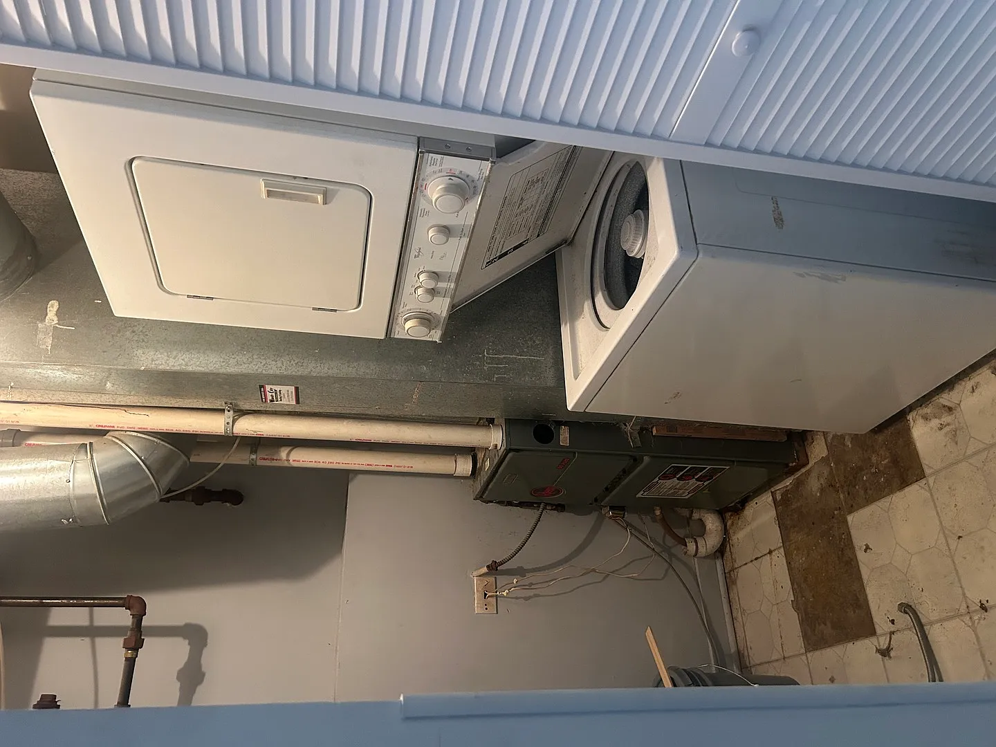 2 bed, 800 sqft, $2,000 — Photo 4