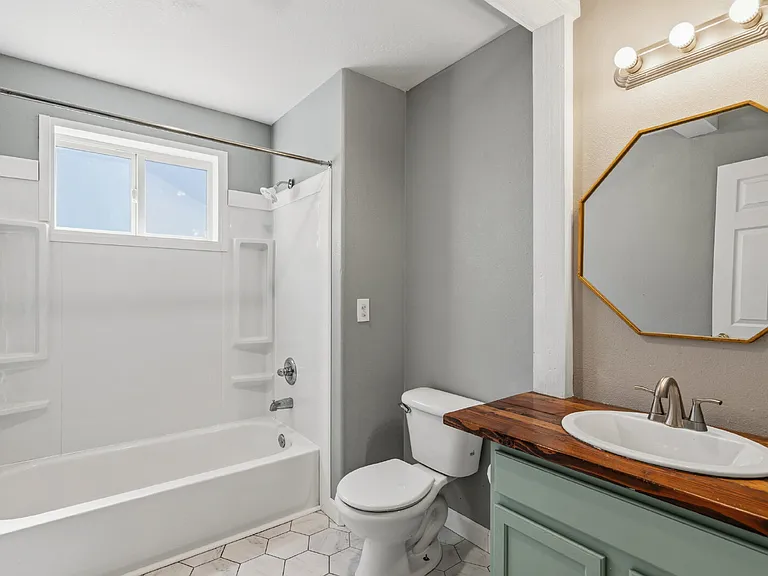 7834 Phaedra Ln — Photo 21