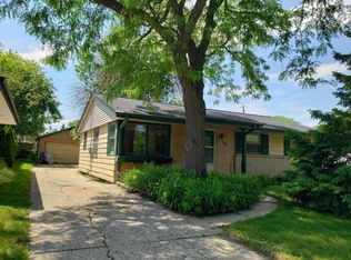 3441 S 82nd St, Milwaukee, WI 53219