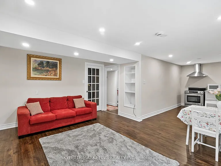 17 Sabrina Ct #BASEMENT — Photo 8