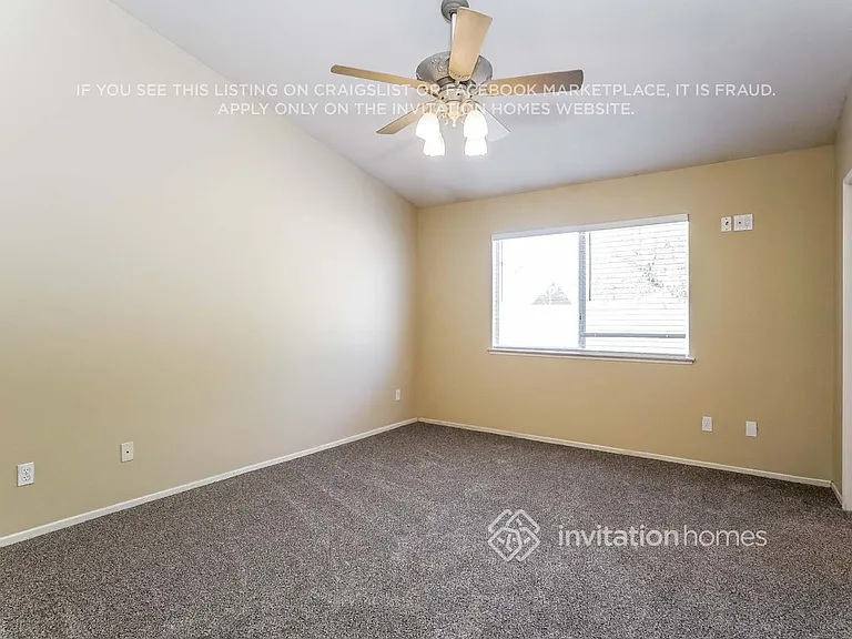 2547 Gemstone Ave — Photo 9
