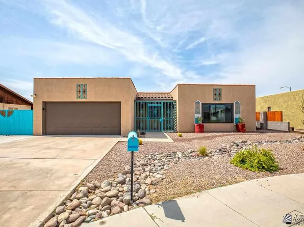 1407 E Sunset Ct, Yuma, AZ 85365