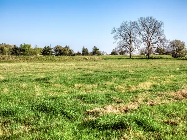 Tracts 10&11 Fieldcrest Ln, Burton, TX 77835