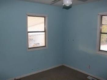 3rd image of 1119 E Zenith Ave