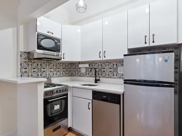 24 5th Avenue 921 image 5 of 6