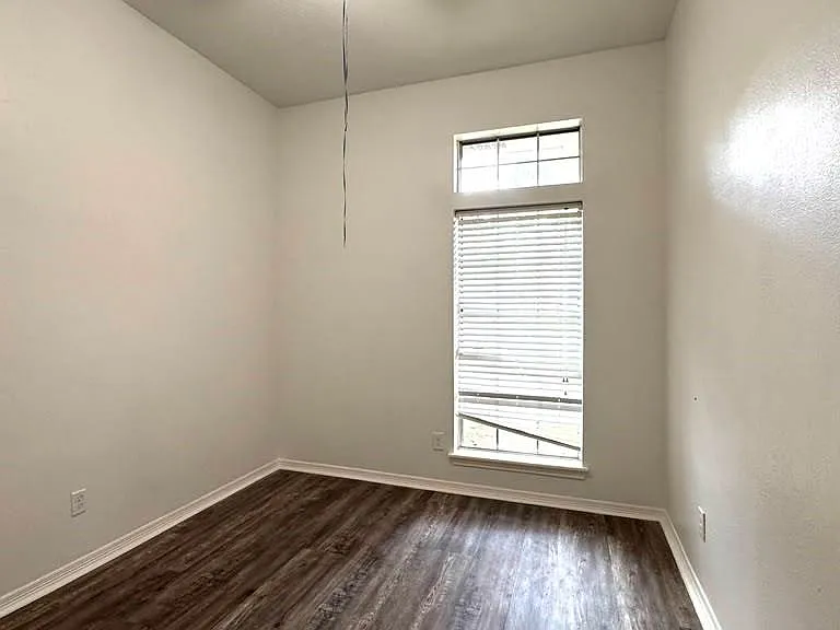 6422 Diamond Rock Dr — Photo 6