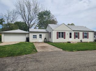 11955 Price St, Osceola, IN 46561