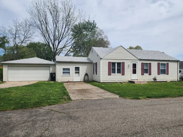 11955 Price St, Osceola, IN 46561