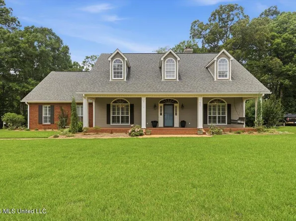 403 Fawnwood Dr, Brandon, MS 39042