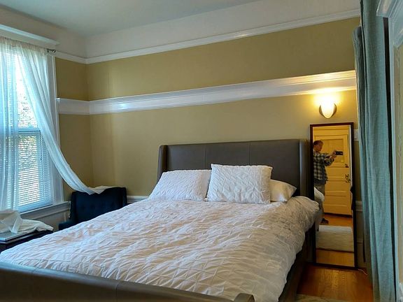 3rd image of 805 Valencia St APT 16