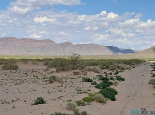 Xxxx Tamarack Rd SE, Deming, NM 88030