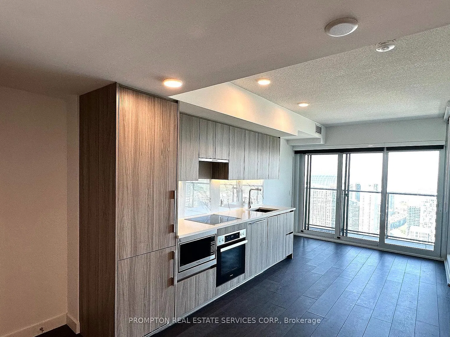 1 bed, $2,400 — Photo 3