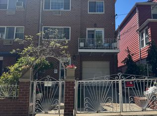 220 E 235th St, Bronx, NY 10470