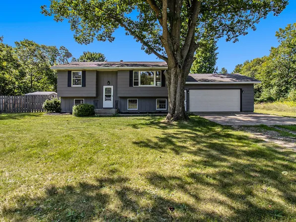 1285 W Winston Rd, Rothbury, MI 49452