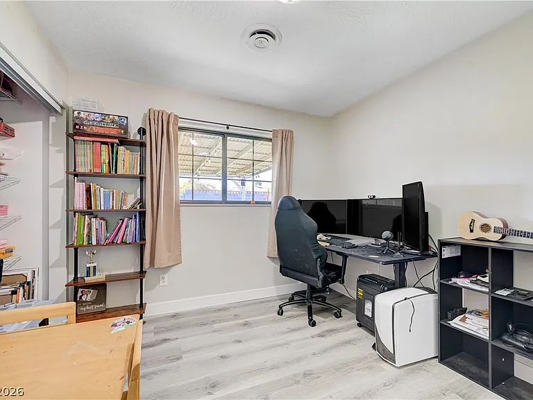 1331 Pinto Rd — Photo 34