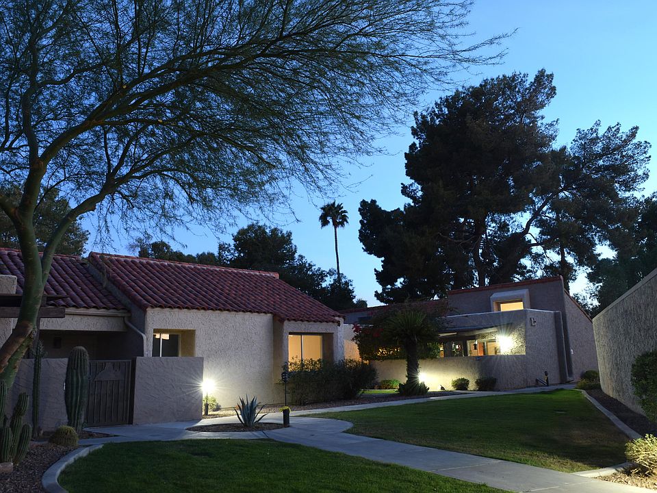1st image of 7409 N VIA CAMELLO DEL NORTE -- #140