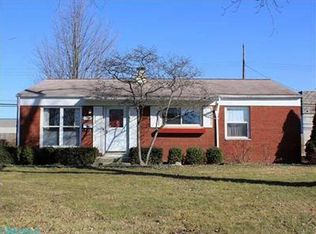 1302 Pershing Dr, Columbus, OH 43224