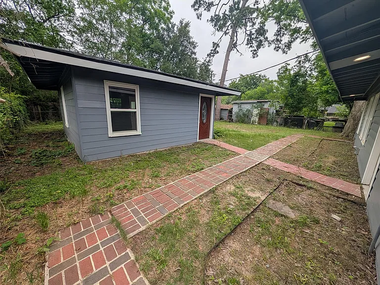 4110 Ella Blvd — Photo 24