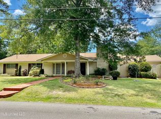 907 Kety Dr, Picayune, MS 39466