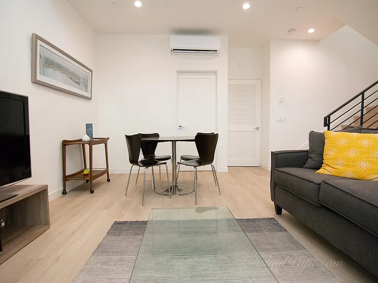 1187 Crenshaw Blvd #103 — Photo 56
