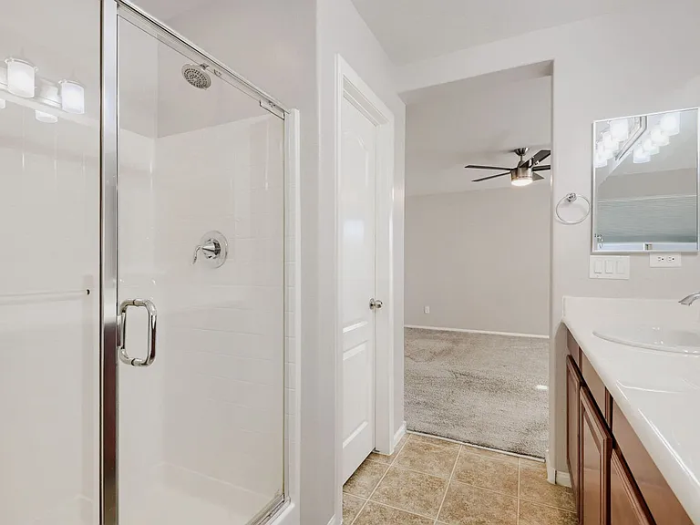 879 Cool Aquamarine St — Photo 11
