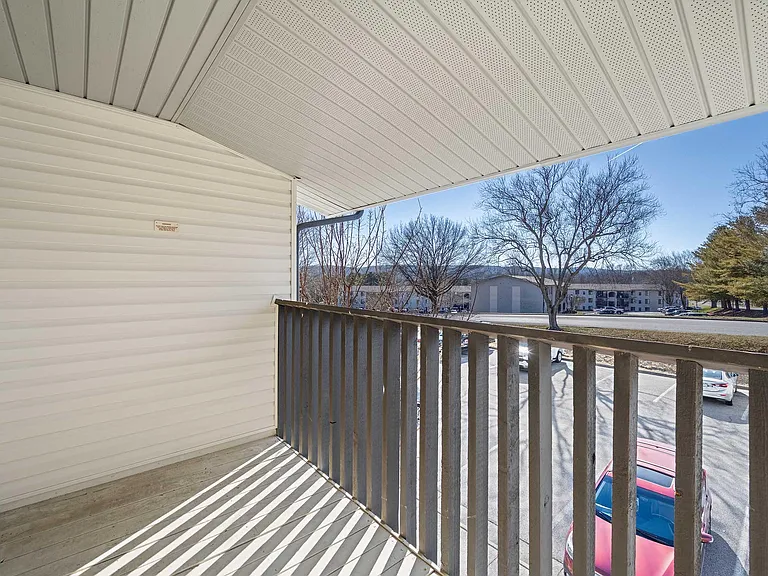 Foxridge Apartment Homes — Photo 248