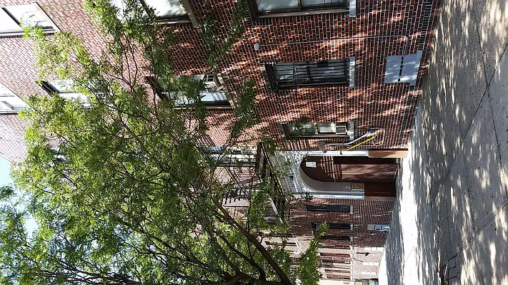 Rented by Signature Property Realty | media 53