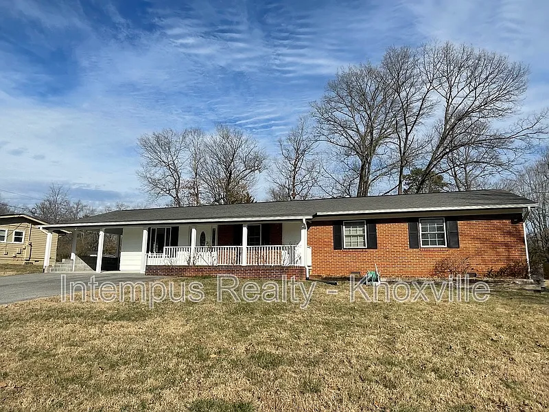724 Waco Rd