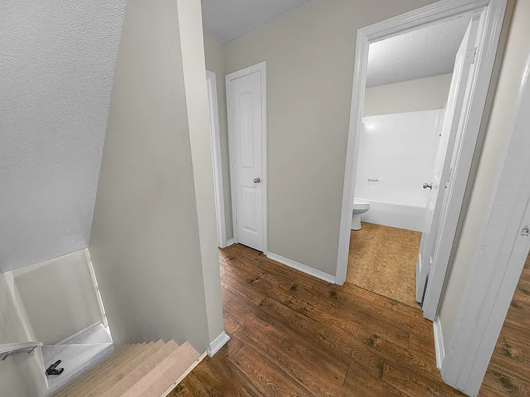 2456 N Brophy Cir #2 — Photo 8