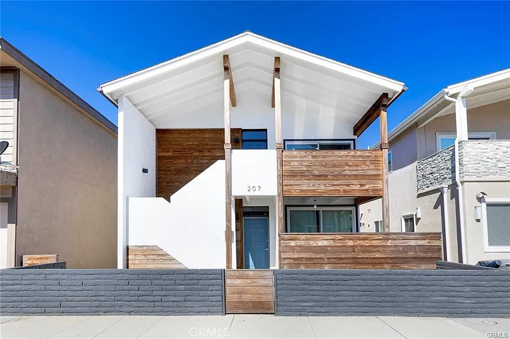 2 bed, 1000 sqft, $5,000 — Photo 1