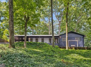 6878 Brandon Mill Rd, Sandy Springs, GA 30328