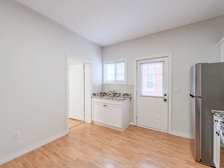 157 William St #1 — Photo 13