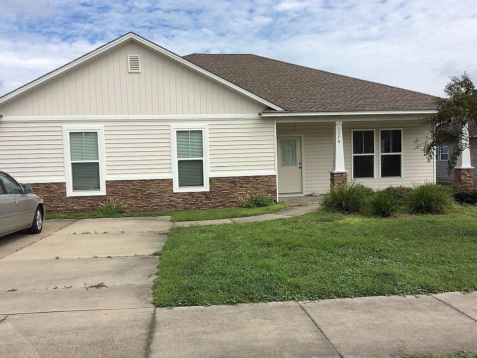 1st image of 1370 Tuscaloosa Trce