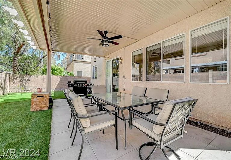 10914 Esta Ponia Ct — Photo 38