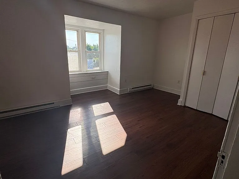 728 S Pershing Ave #3 — Photo 5