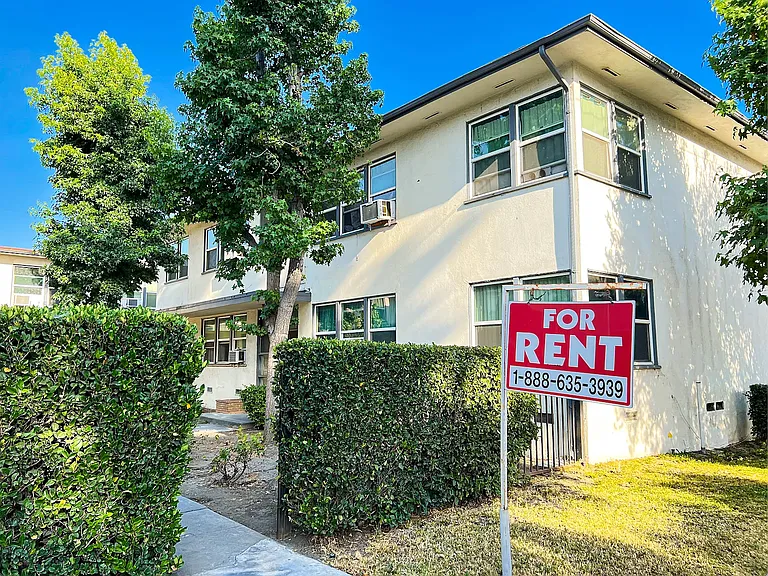 6 Bonita St #2B — Photo 7