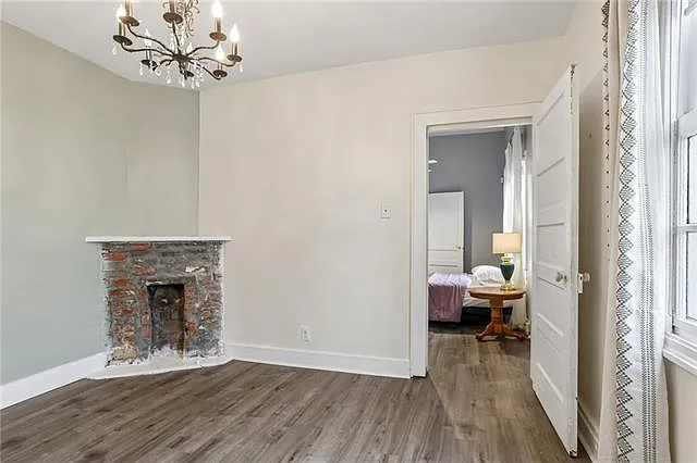 2115 Chippewa St — Photo 9