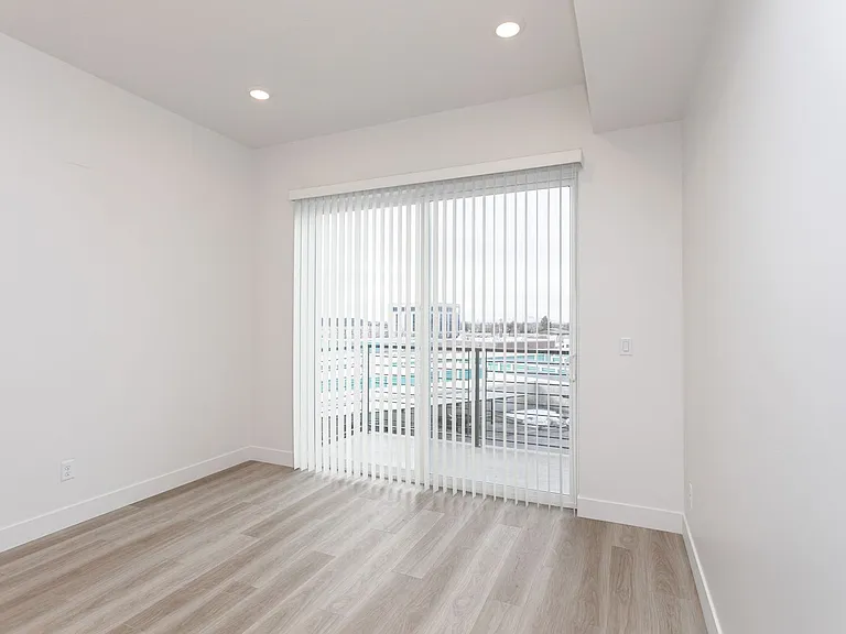 Wasatch View Apartments — Photo 27