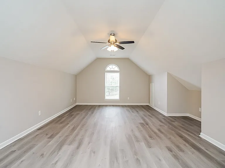 1802 Cabe Ct — Photo 10