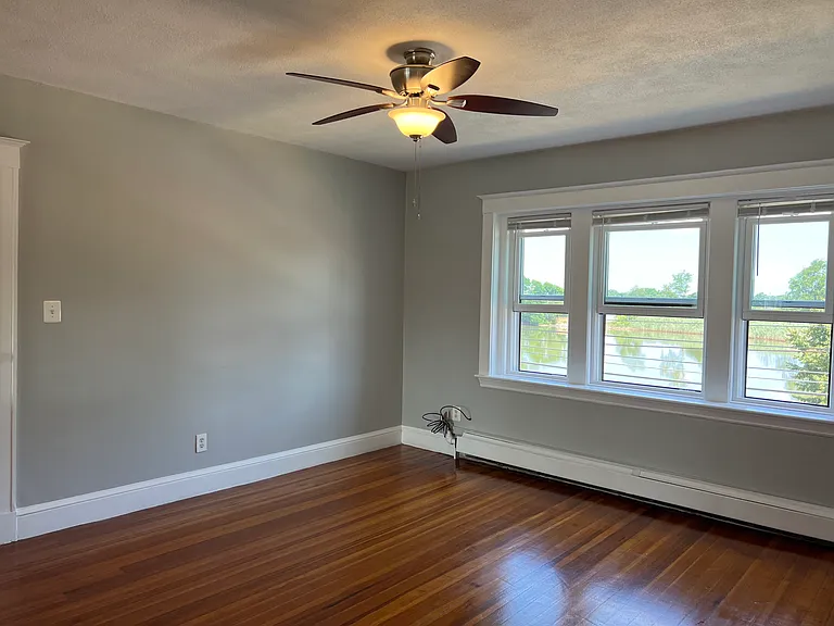 235 Washington Ave #3 — Photo 7