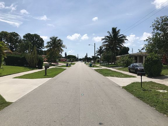 5th image of 130 NW 14th Ave