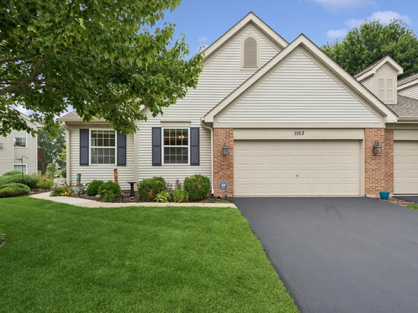 1163 N Oakwood Dr Unit 1163, Fox Lake, IL 60020