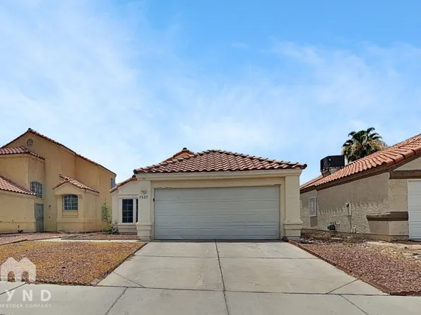 5825 Goodsprings Ct, Las Vegas, NV 89110